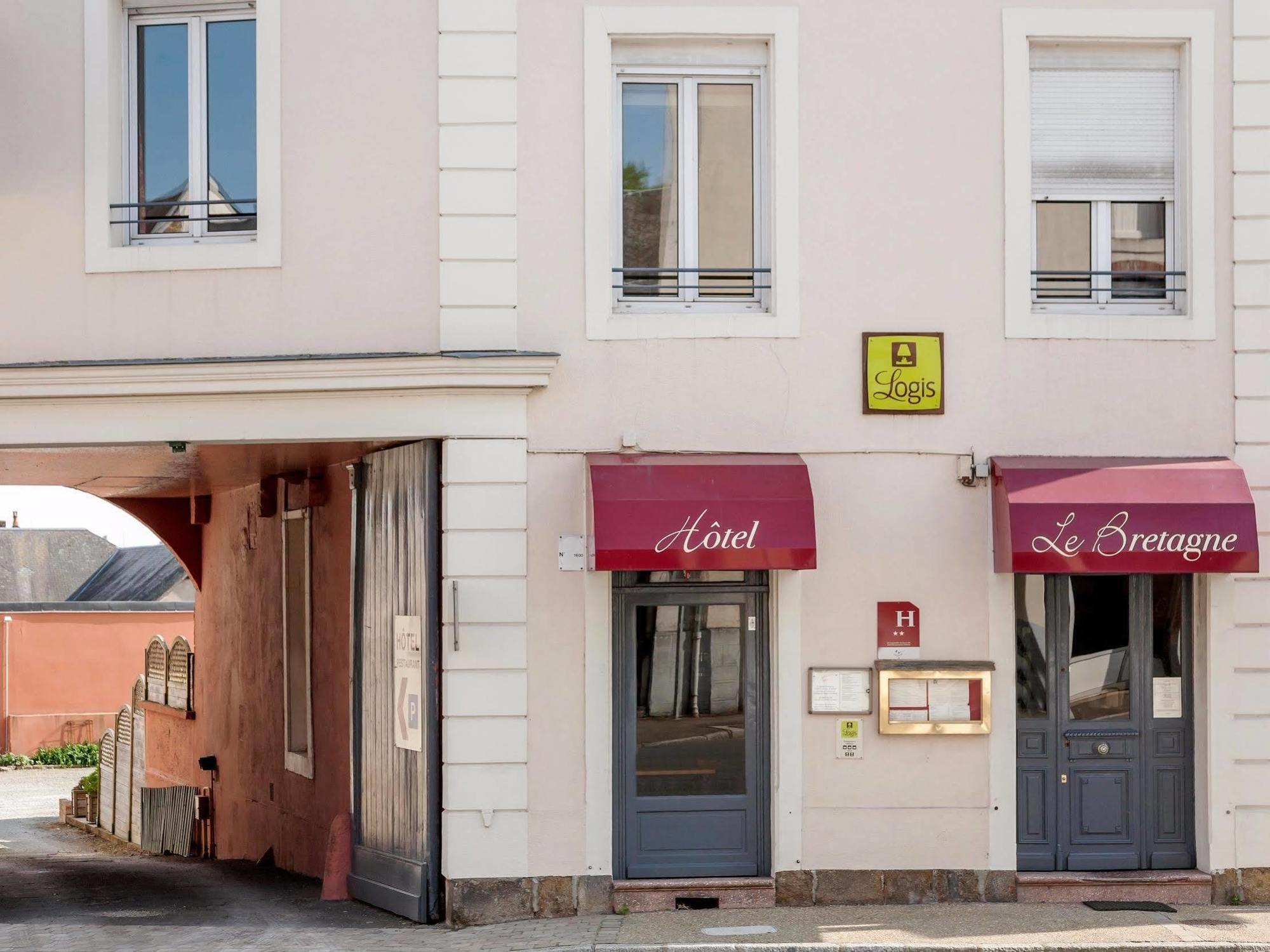 Logis Le Bretagne Hotel Sillé-le-Guillaume Kültér fotó